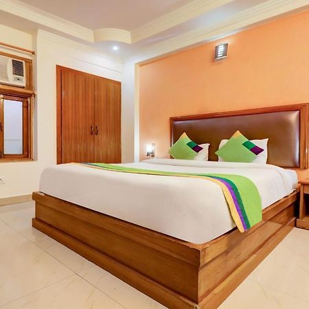 Treebo Calista, Patel Nagar Hotel Dehradun Exterior photo